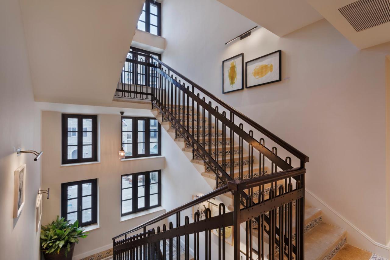 Orient By Isrotel Exclusive Jerusalem Exterior foto Staircase