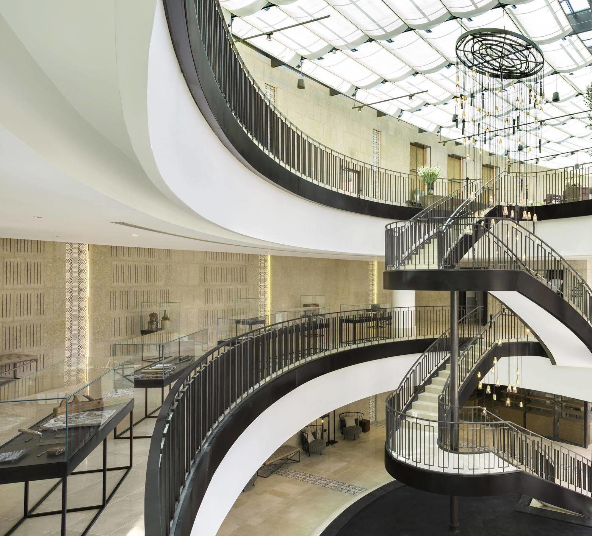 Orient By Isrotel Exclusive Jerusalem Exterior foto The staircase